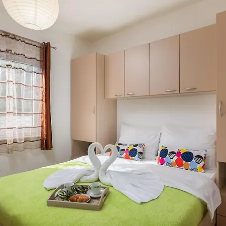 Villa Anna Rogoznica (Sibenik-Knin)