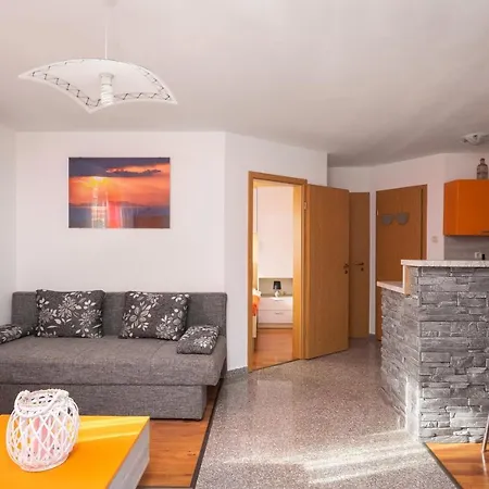 Anna Rogoznica (Sibenik-Knin)